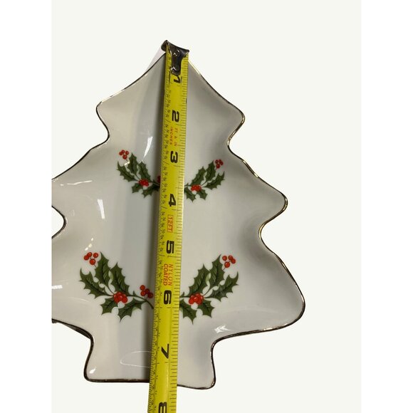 Kashima Christmas Holly Tree-Shaped Porcelain Dish Holly and Berry Design - Picture 3 of 7